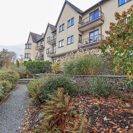 Waterhead Retreat Apartment